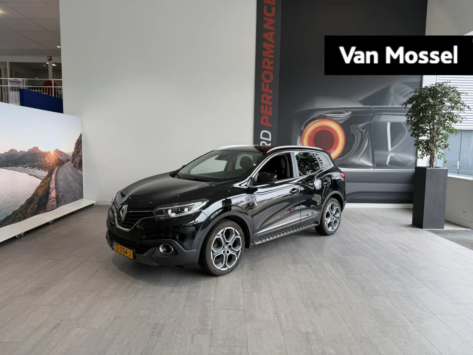 Renault Kadjar (2018) — foto 1