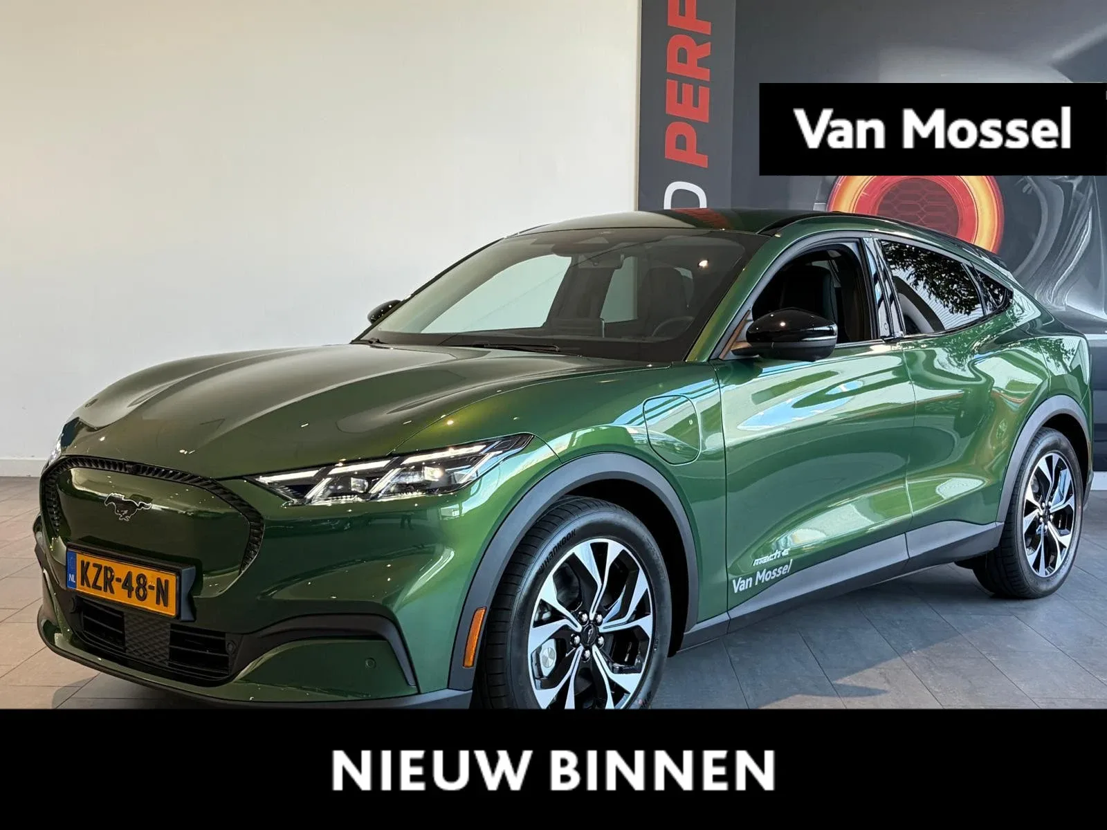 Ford Mustang Mach-E (2026) — foto 1