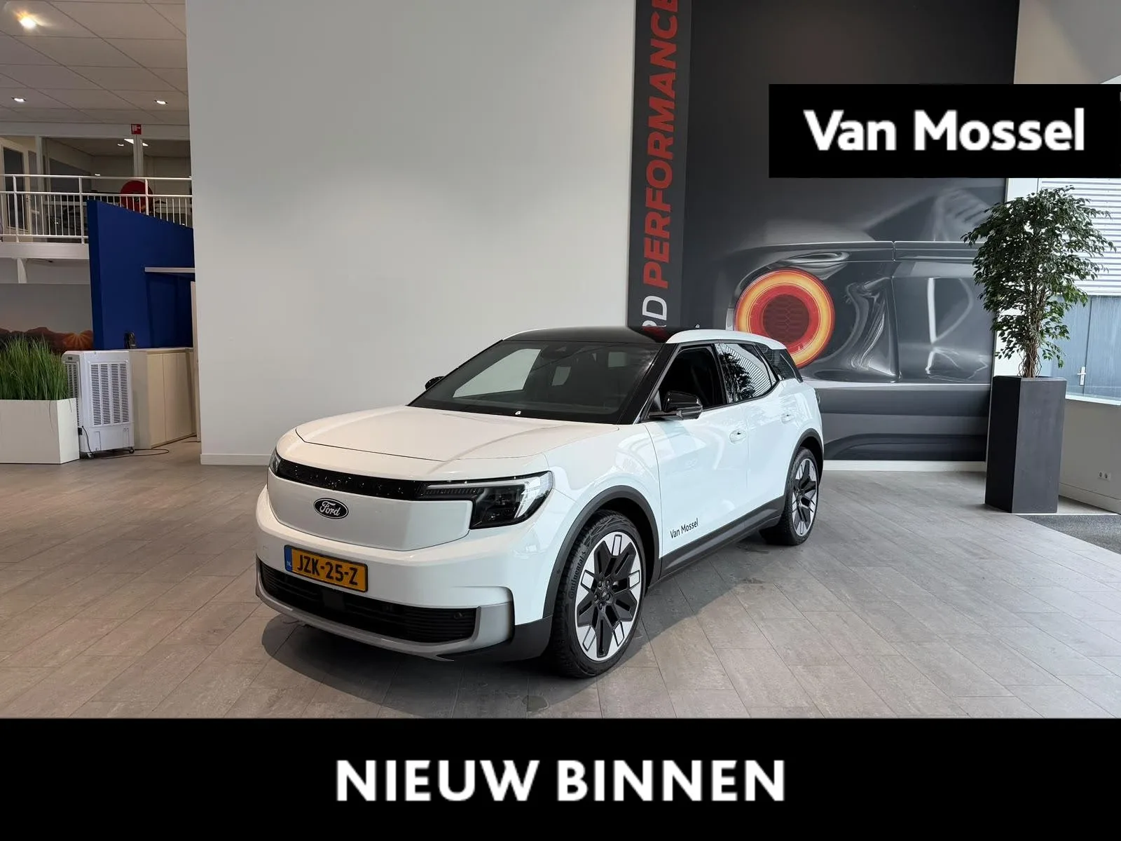 Ford Explorer (2026) — foto 1