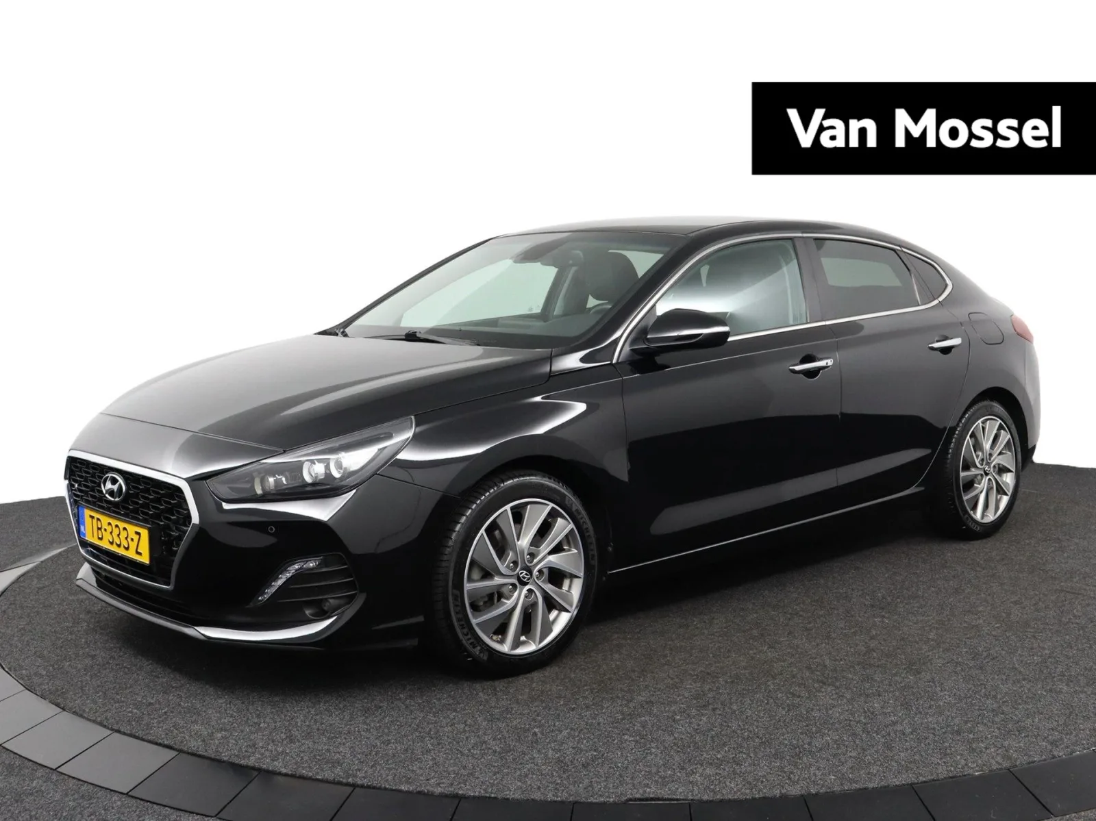 Hyundai i30 (2018) — foto 1