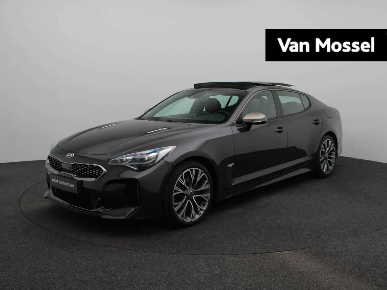 Kia Stinger (2020) — foto 1