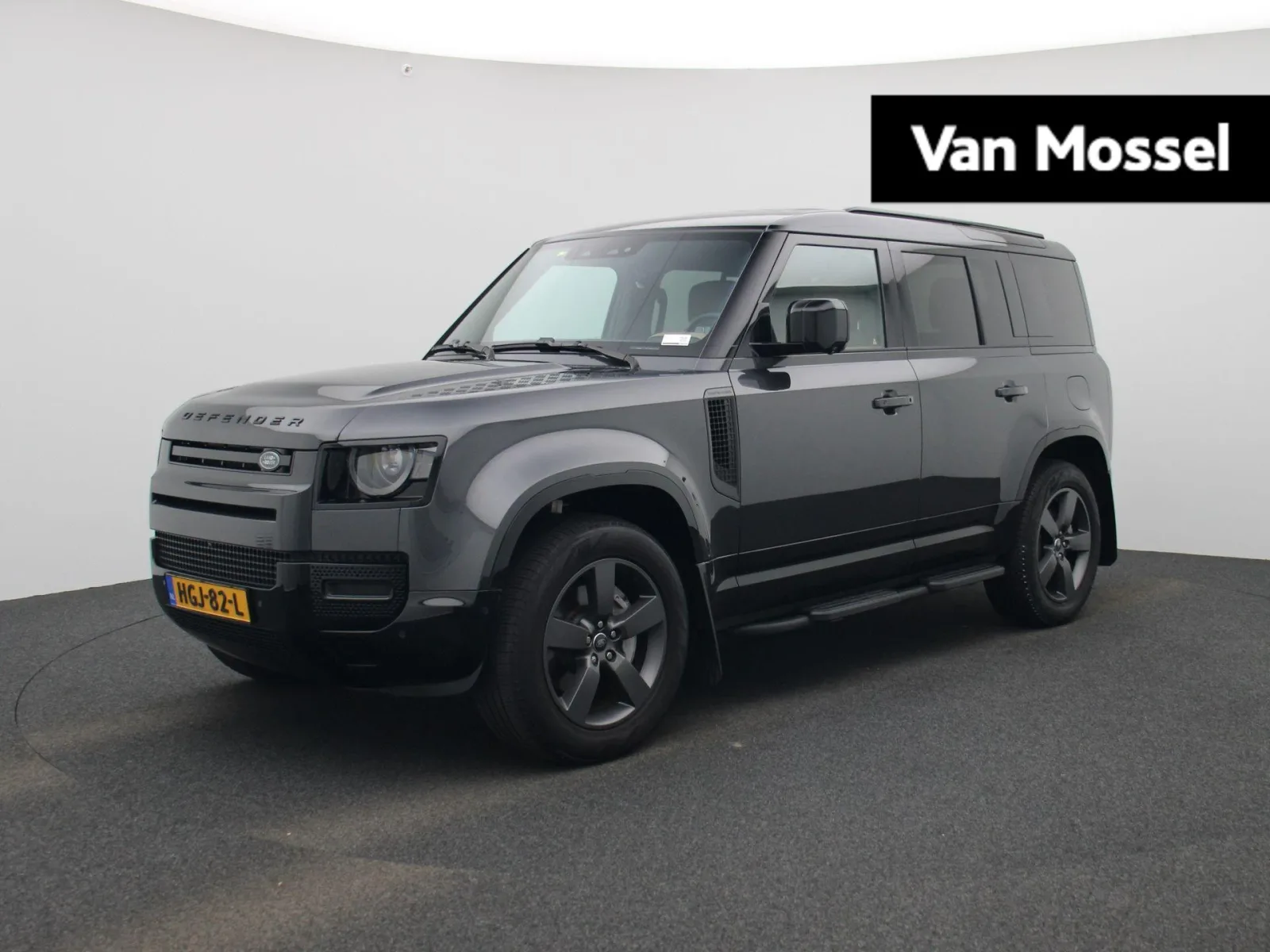 Land Rover Defender (2025) — foto 1