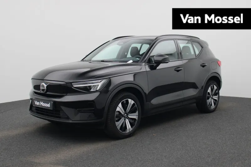 Volvo XC40 (2022)