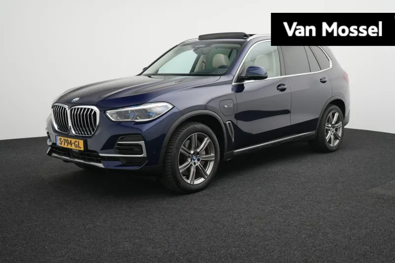 BMW X5 (2022)