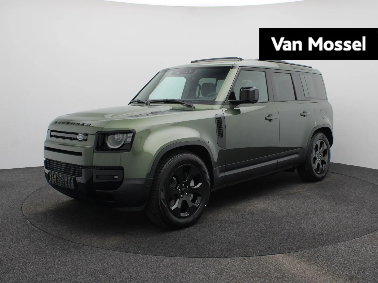 Land Rover Defender (2026) — foto 1