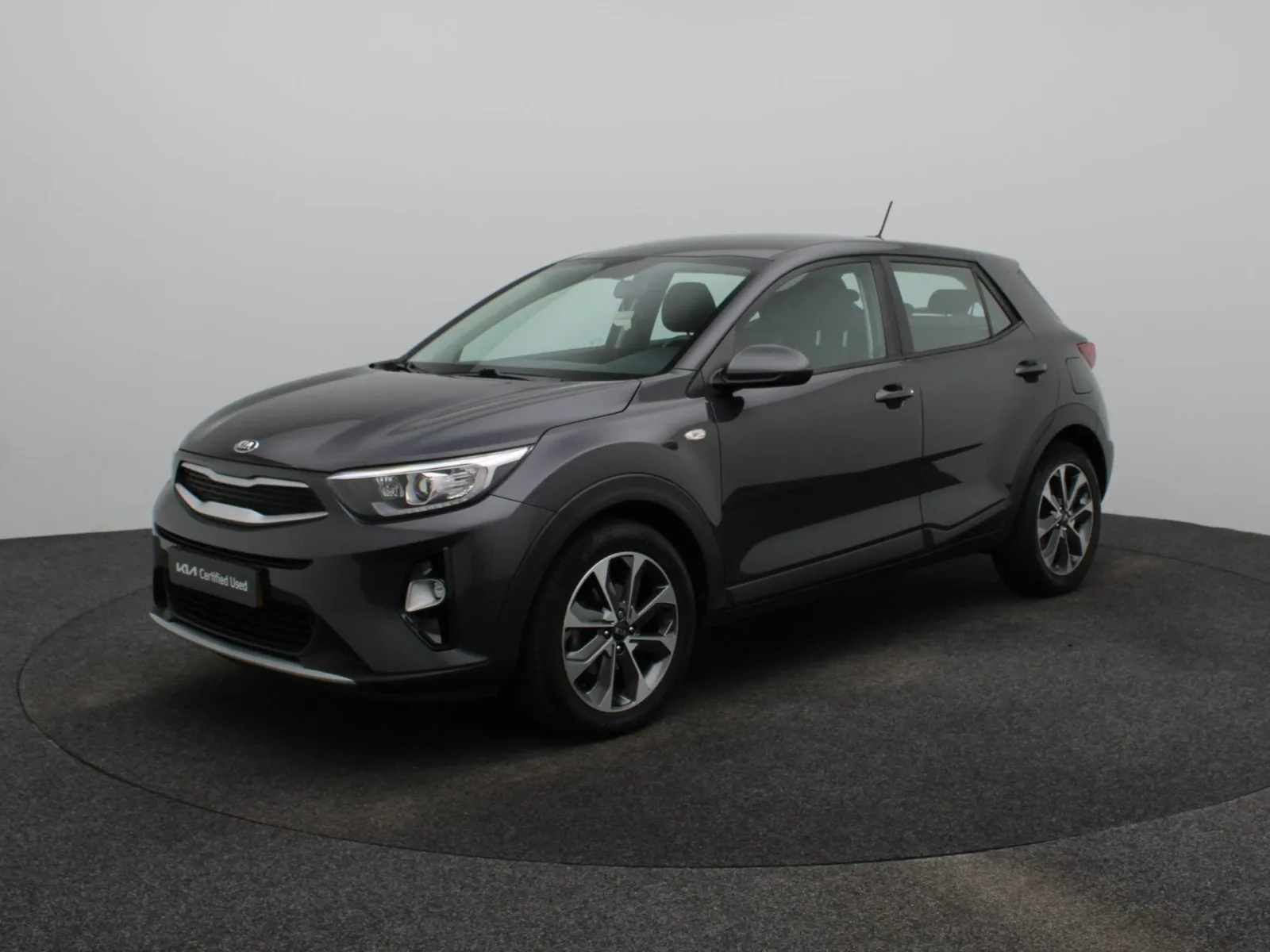 Kia Stonic (2018) — foto 1