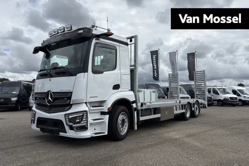 Mercedes-Benz Actros (2024)