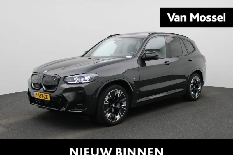 BMW iX3 (2022)