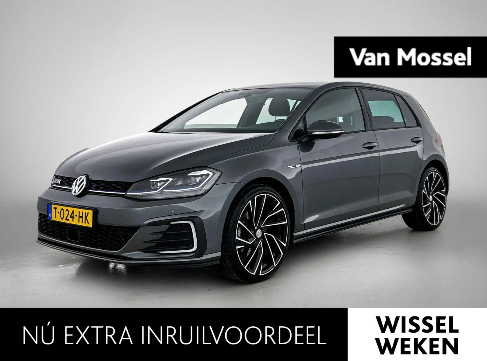Volkswagen Golf (2018) — foto 1