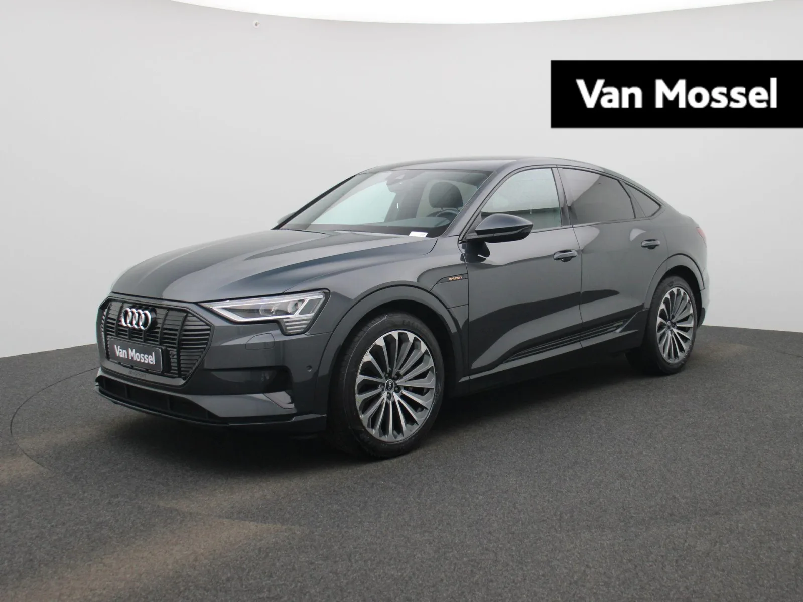 Audi e-tron (2022) — foto 1