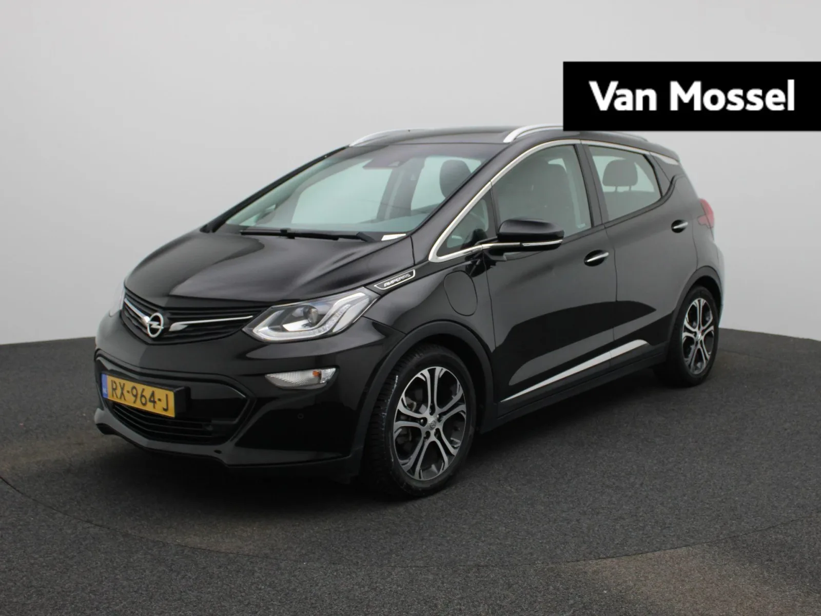 Opel Ampera-e (2018) — foto 1