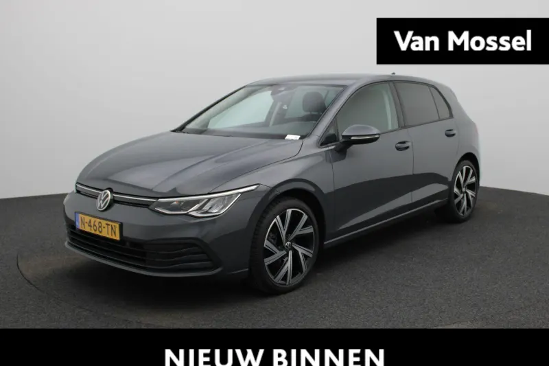 Volkswagen Golf (2022)
