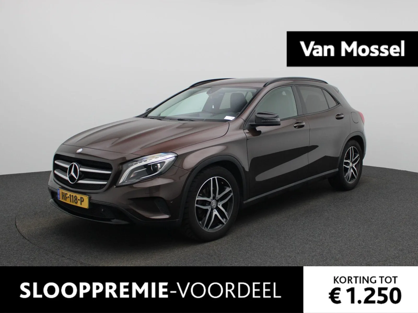 Mercedes-Benz GLA (2015) — foto 1