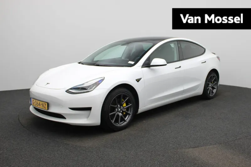 Tesla Model 3 (2019)