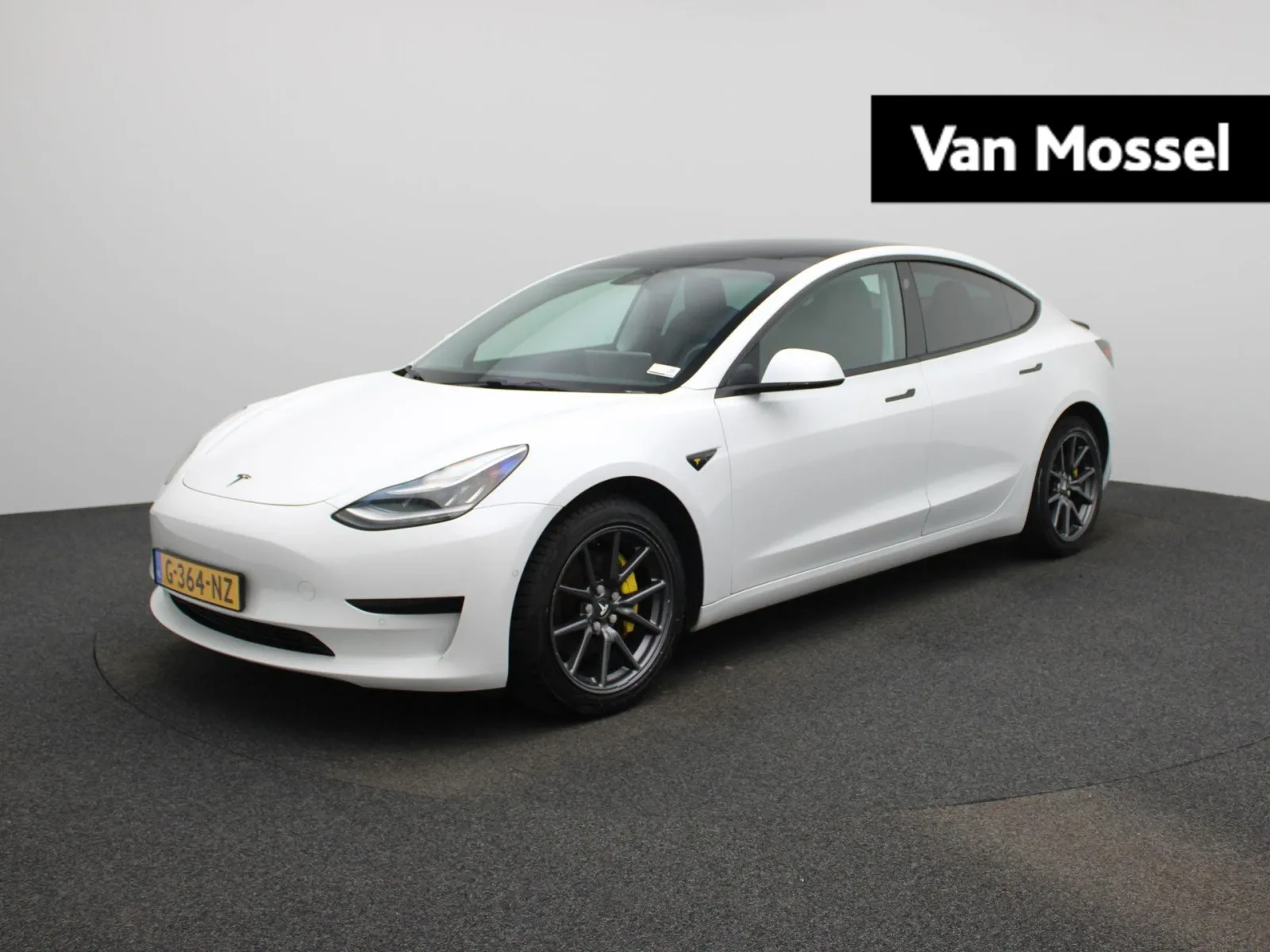 Tesla Model 3 (2019) — foto 1