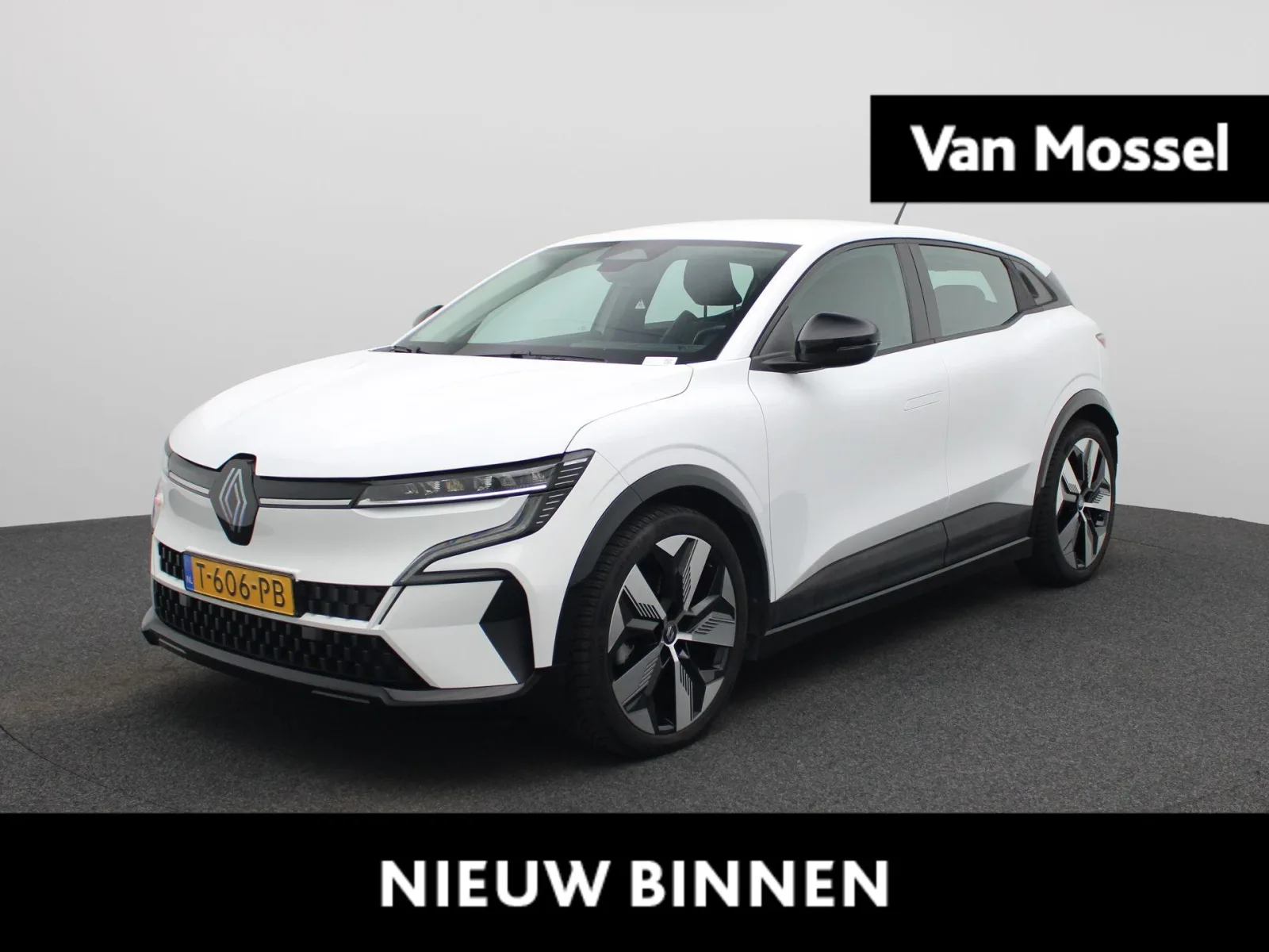 Renault Mégane E-Tech (2023) — foto 1
