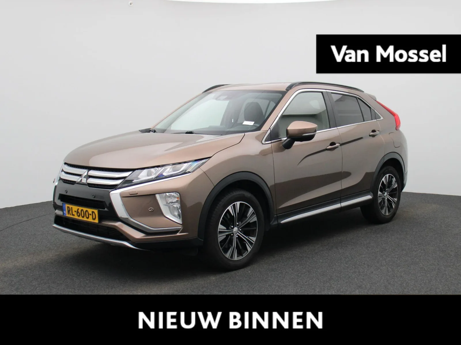 Mitsubishi Eclipse Cross (2018) — foto 1