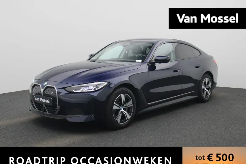 BMW i4 (2023)