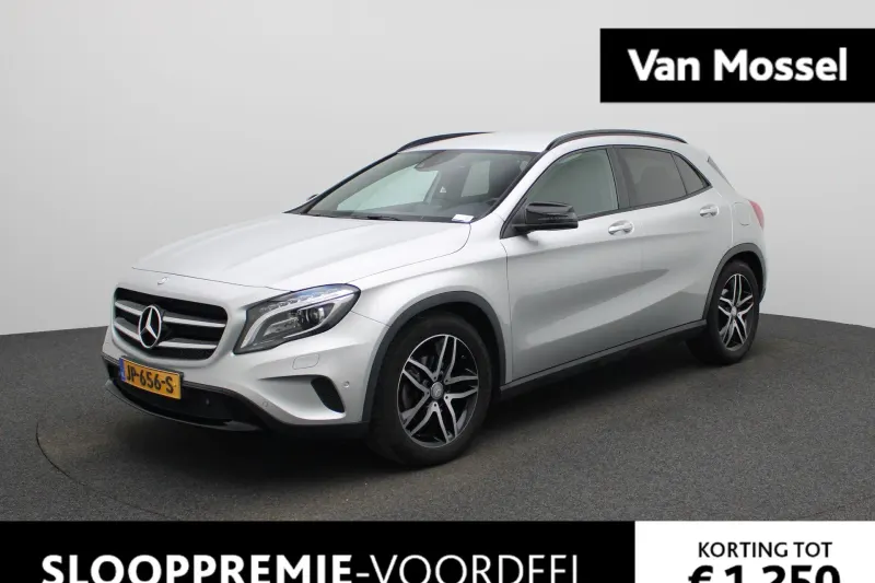 Mercedes-Benz GLA (2015)