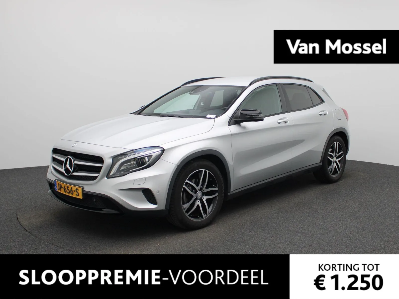 Mercedes-Benz GLA (2015) — foto 1