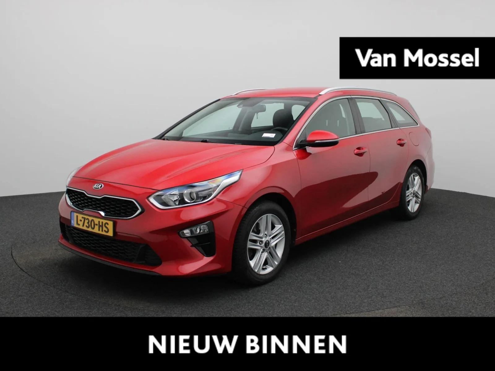 Kia Ceed Sportswagon (2021) — foto 1