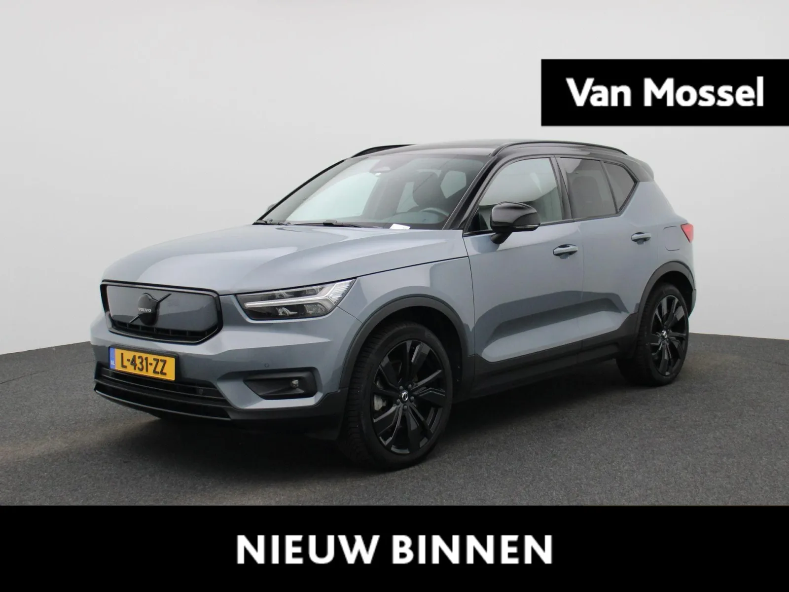 Volvo XC40 (2021) — foto 1
