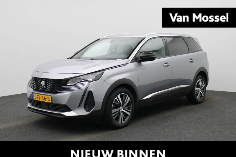 Peugeot 5008 (2023)