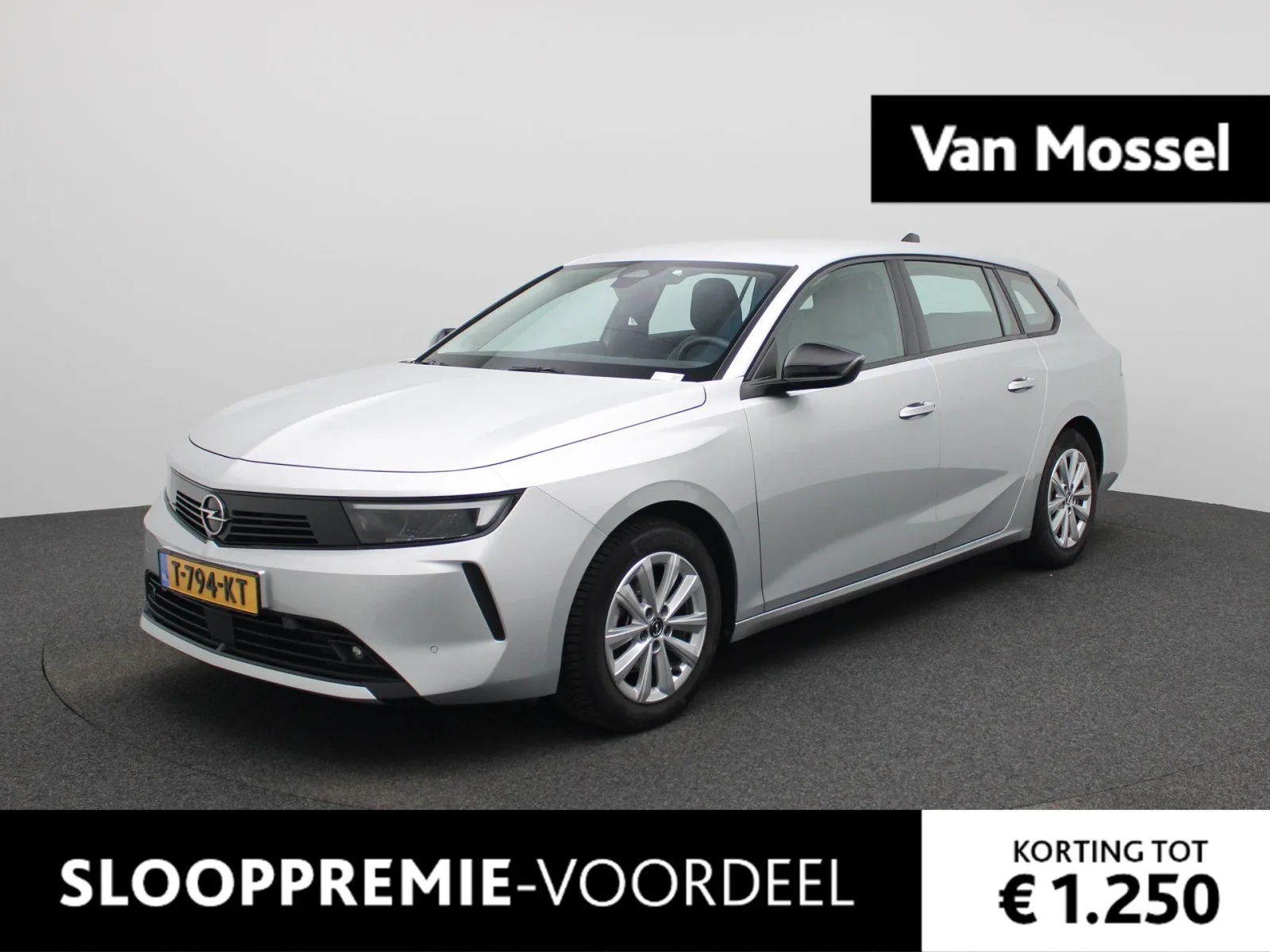 Opel Astra (2023) — foto 1