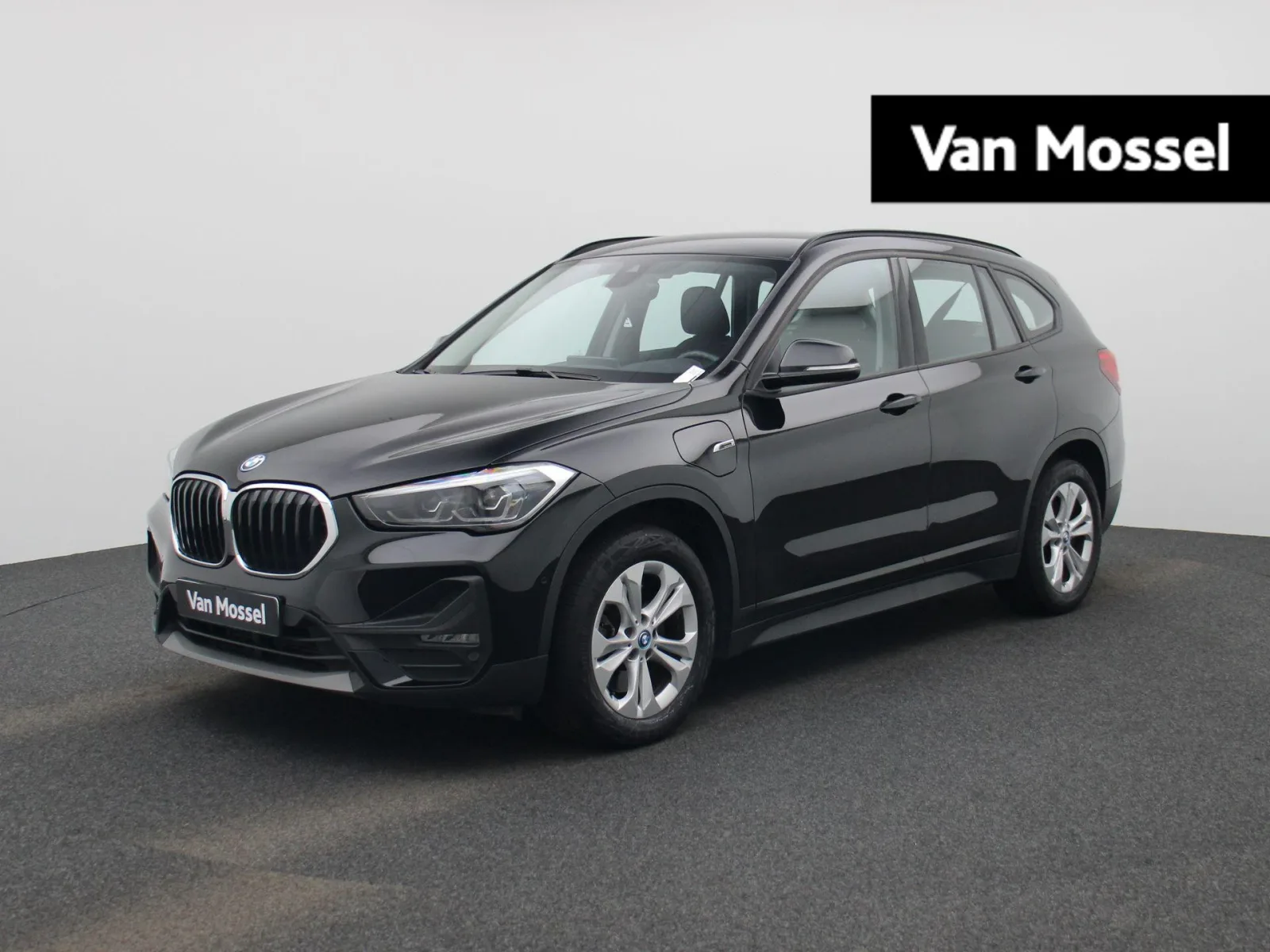 BMW X1 (2022) — foto 1