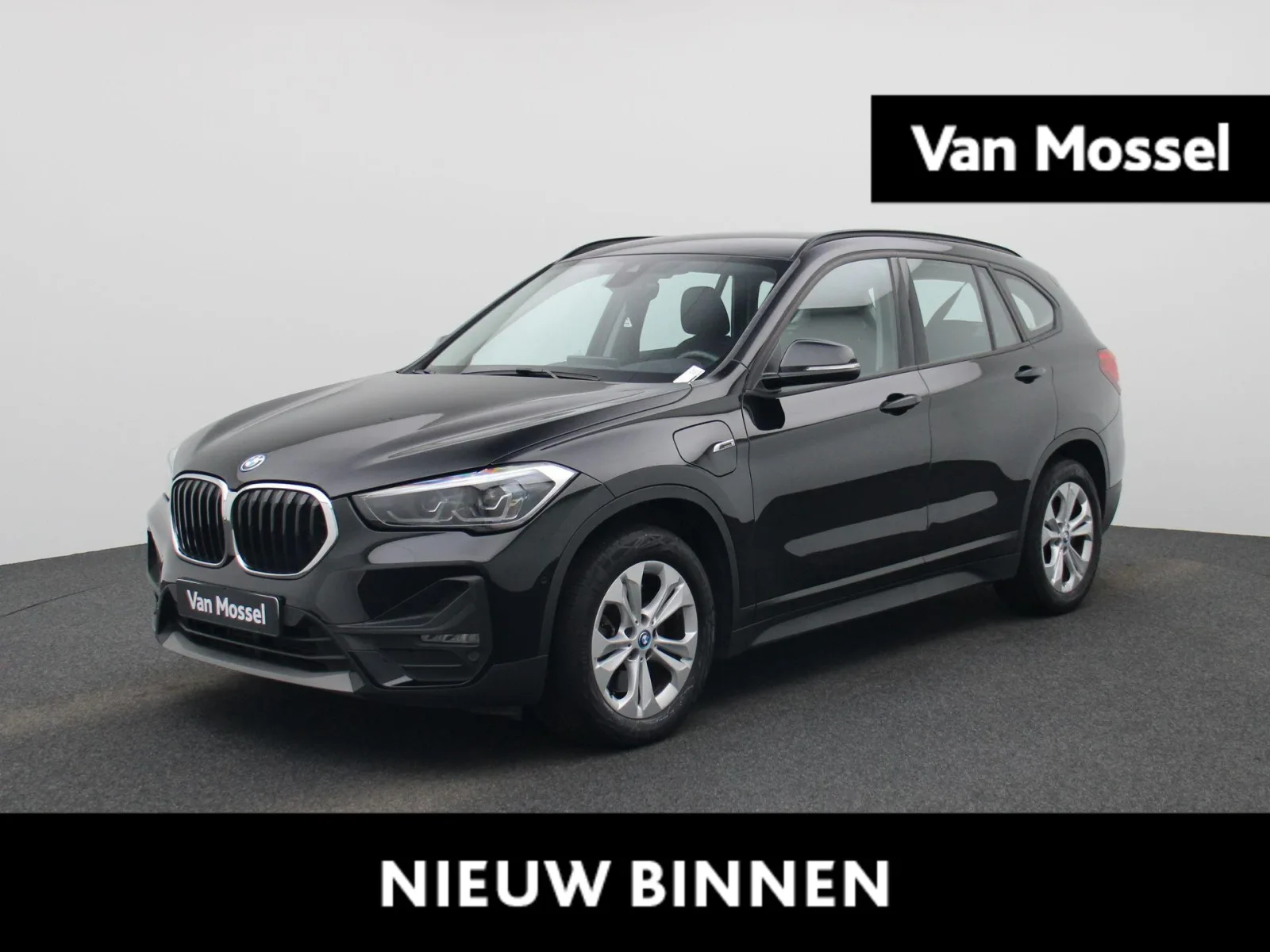 BMW X1 (2022) — foto 1
