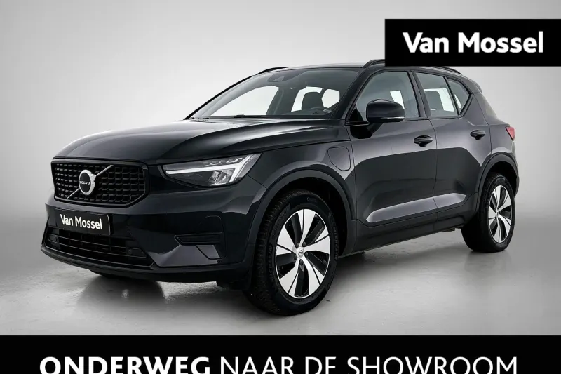 Volvo XC40 (2022)