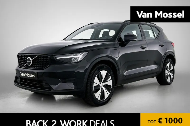 Volvo XC40 (2022)