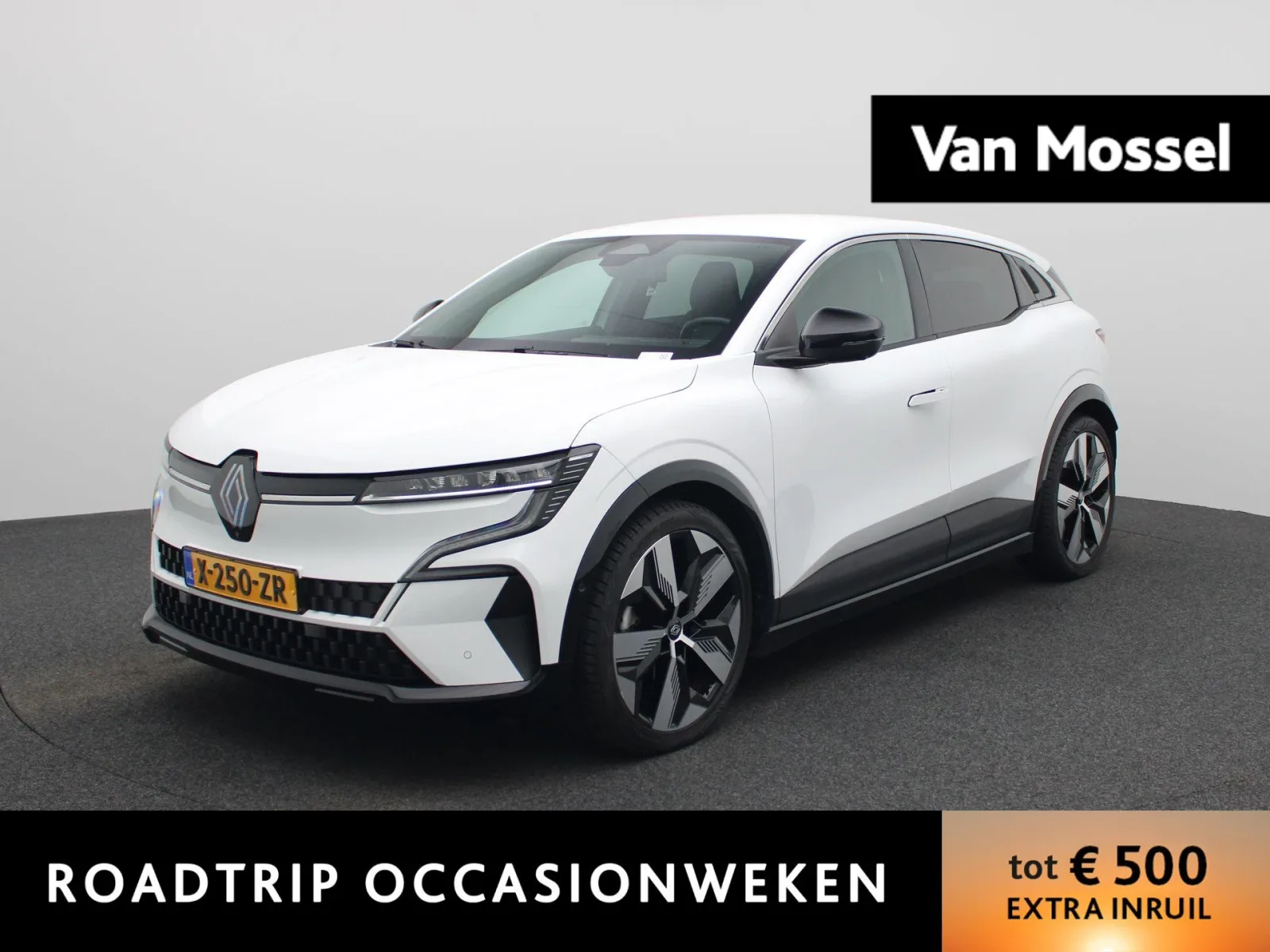 Renault Mégane E-Tech (2024) — foto 1