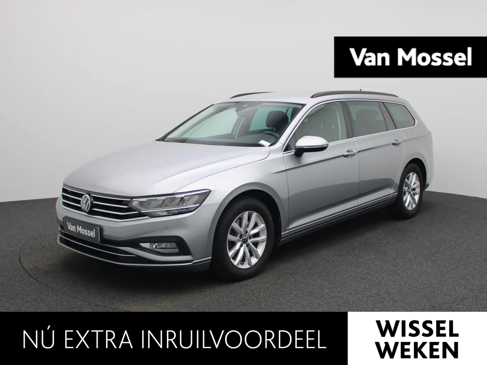 Volkswagen Passat (2023) — foto 1