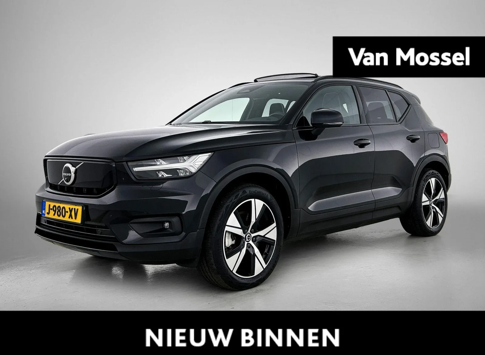 Volvo XC40 (2020) — foto 1