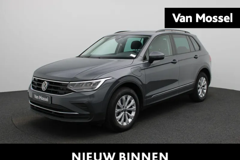 Volkswagen Tiguan (2022)
