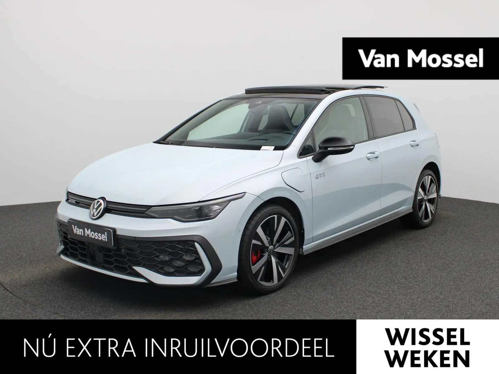 Volkswagen Golf (2024) — foto 1