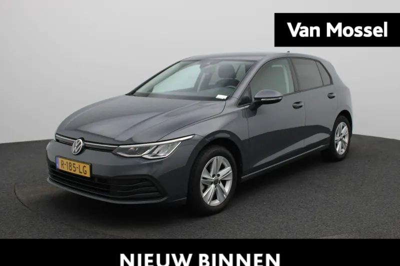 Volkswagen Golf (2022)