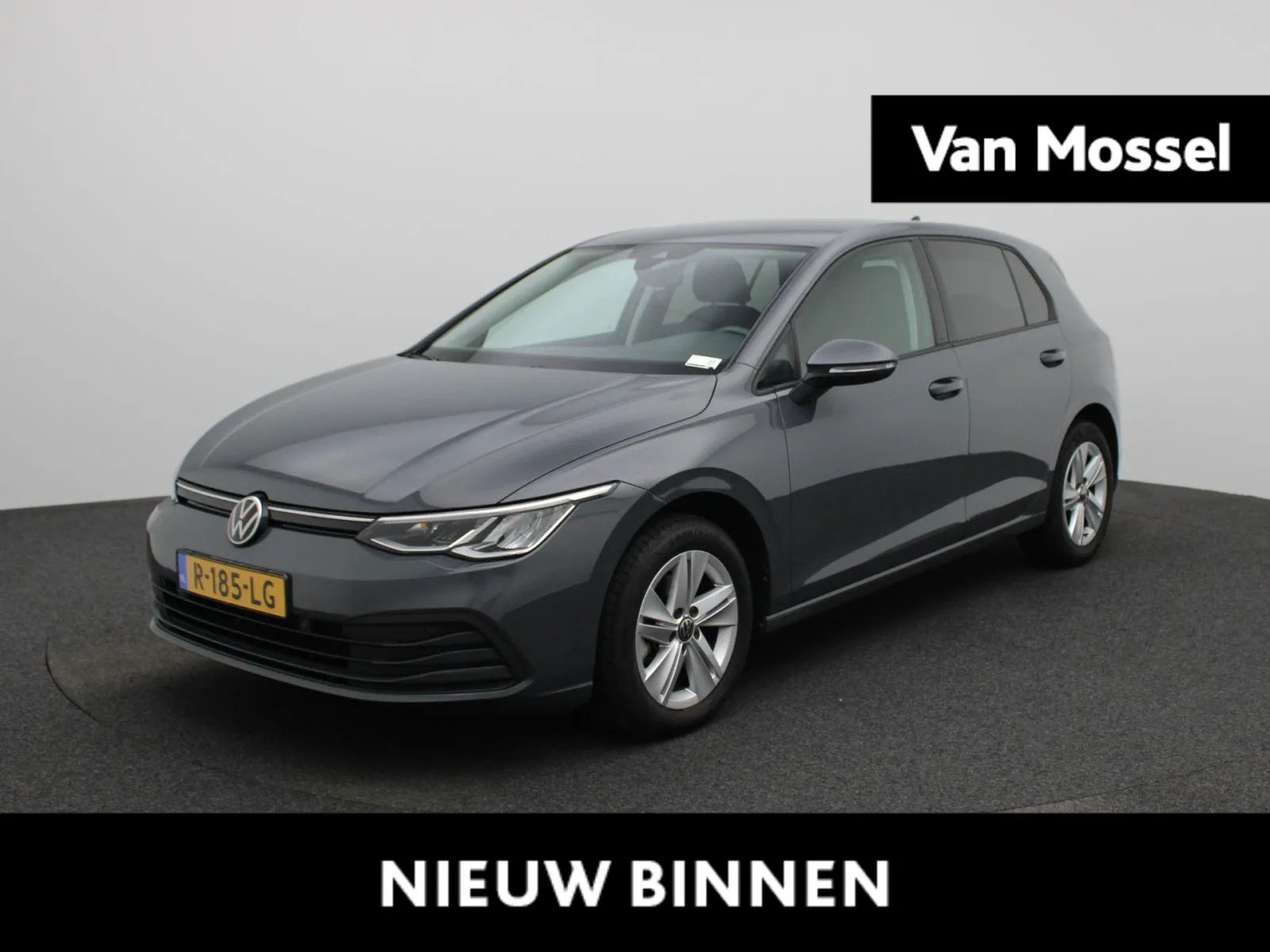 Volkswagen Golf (2022) — foto 1