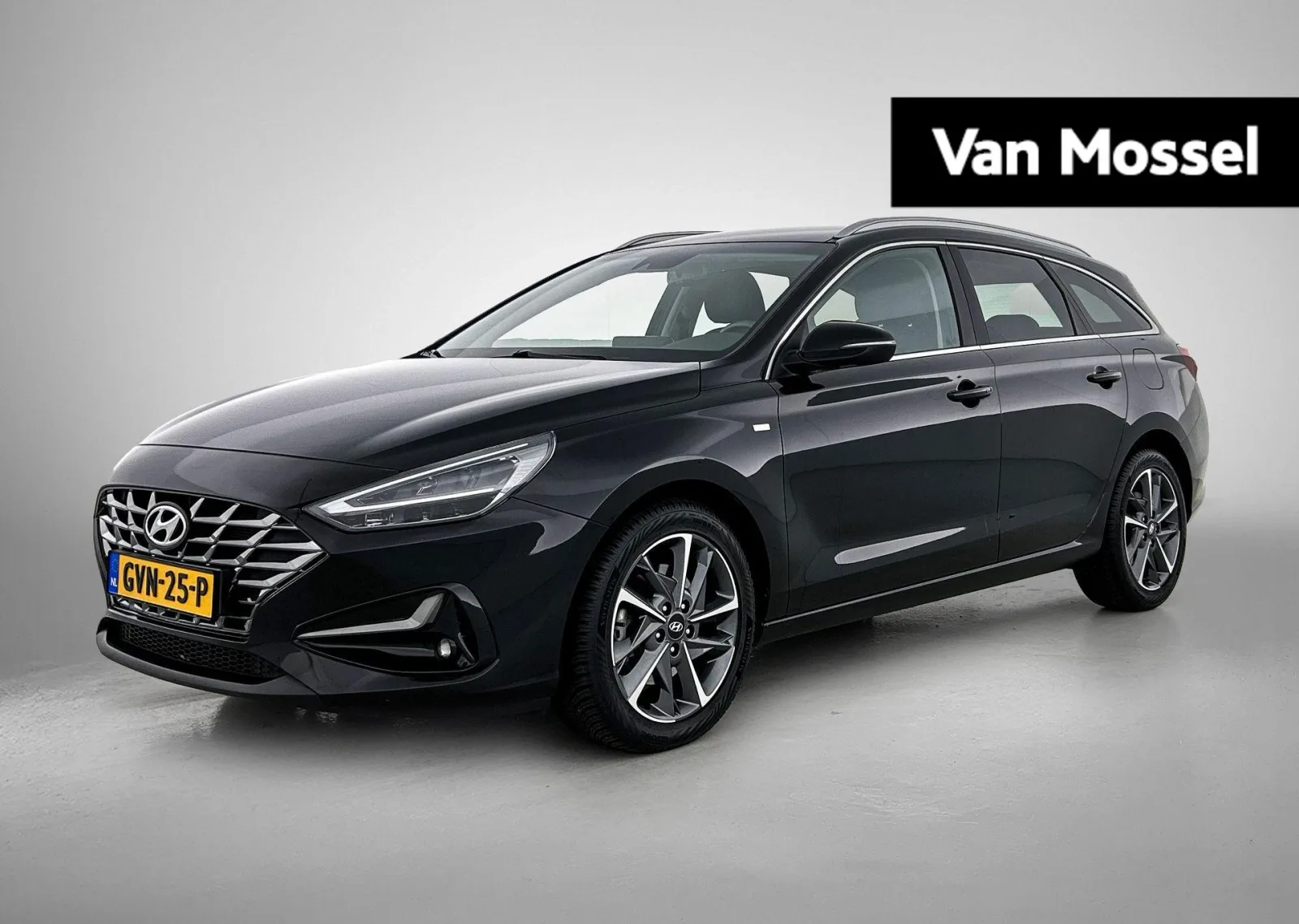 Hyundai i30 (2023) — foto 1