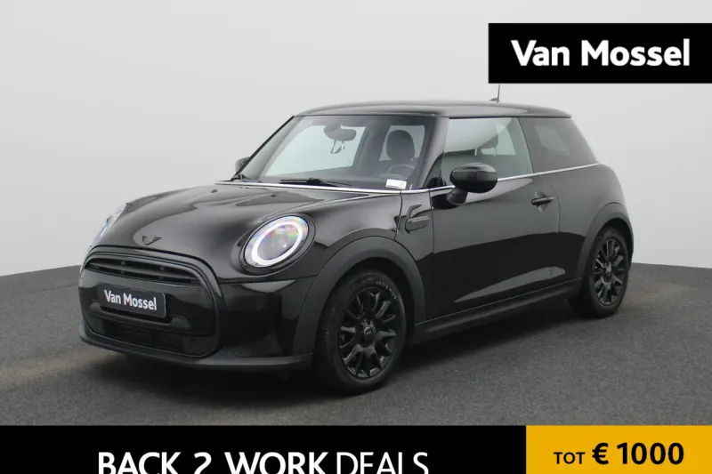 MINI Cooper (2021)