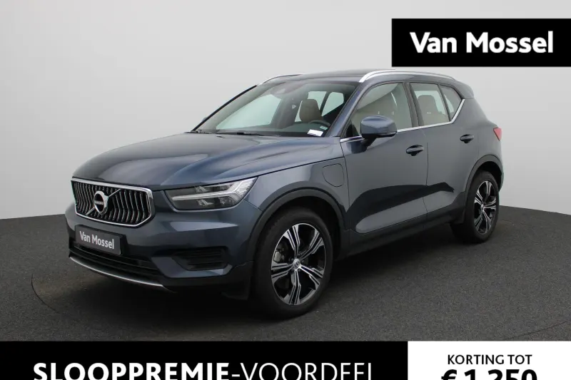 Volvo XC40 (2022)