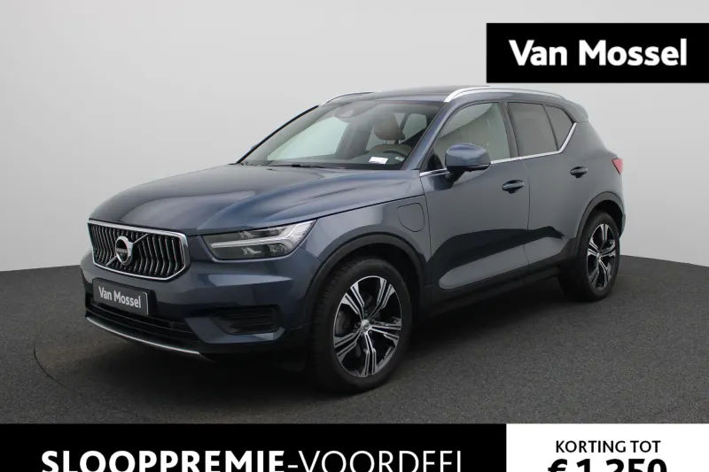 Volvo XC40 (2022)