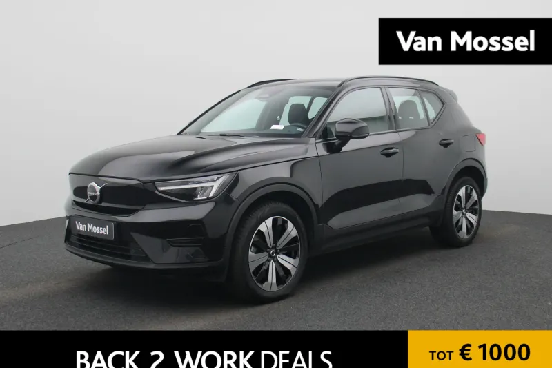 Volvo XC40 (2023)