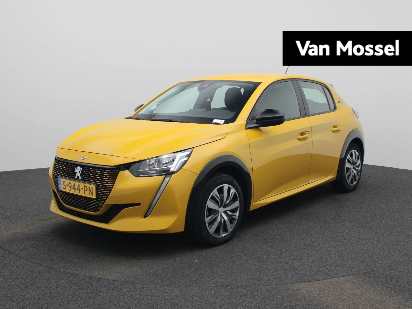 Peugeot e-208 (2023) — foto 1