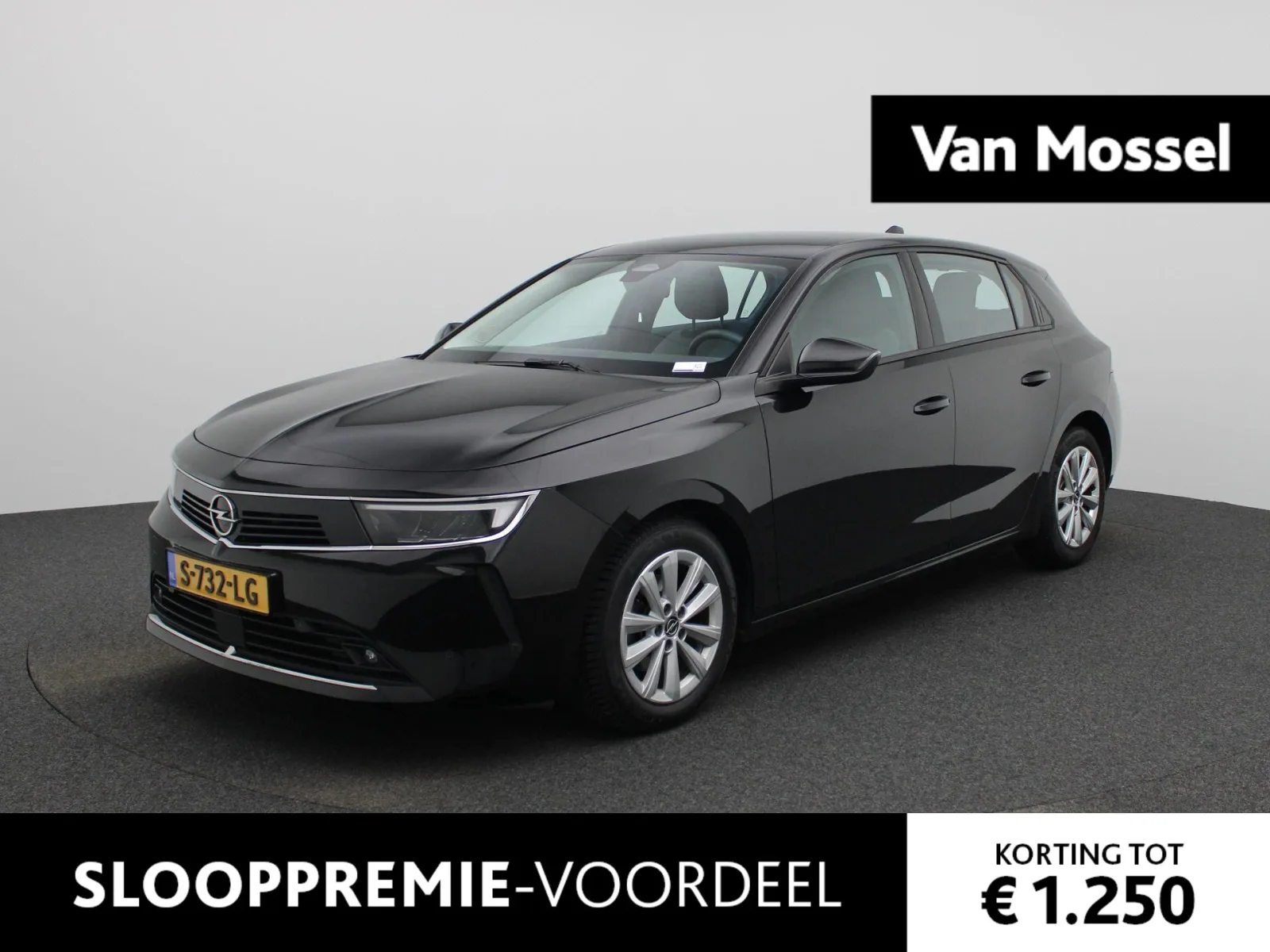 Opel Astra (2023) — foto 1