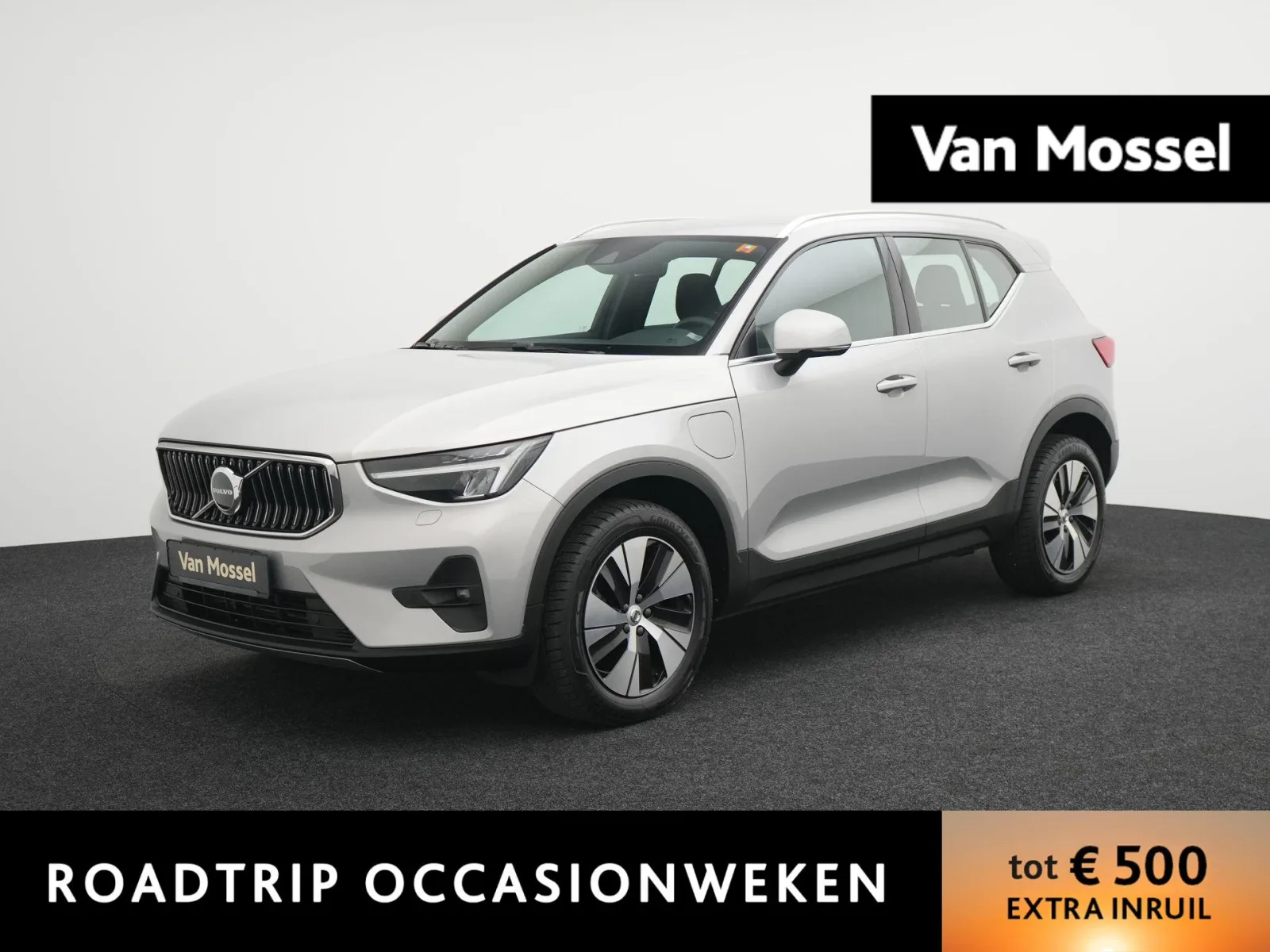 Volvo XC40 (2023) — foto 1