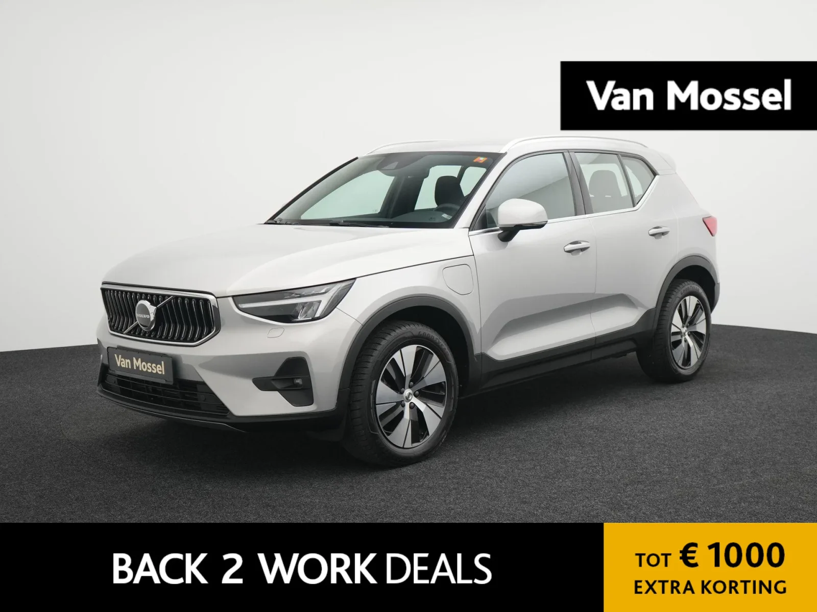 Volvo XC40 (2023) — foto 1