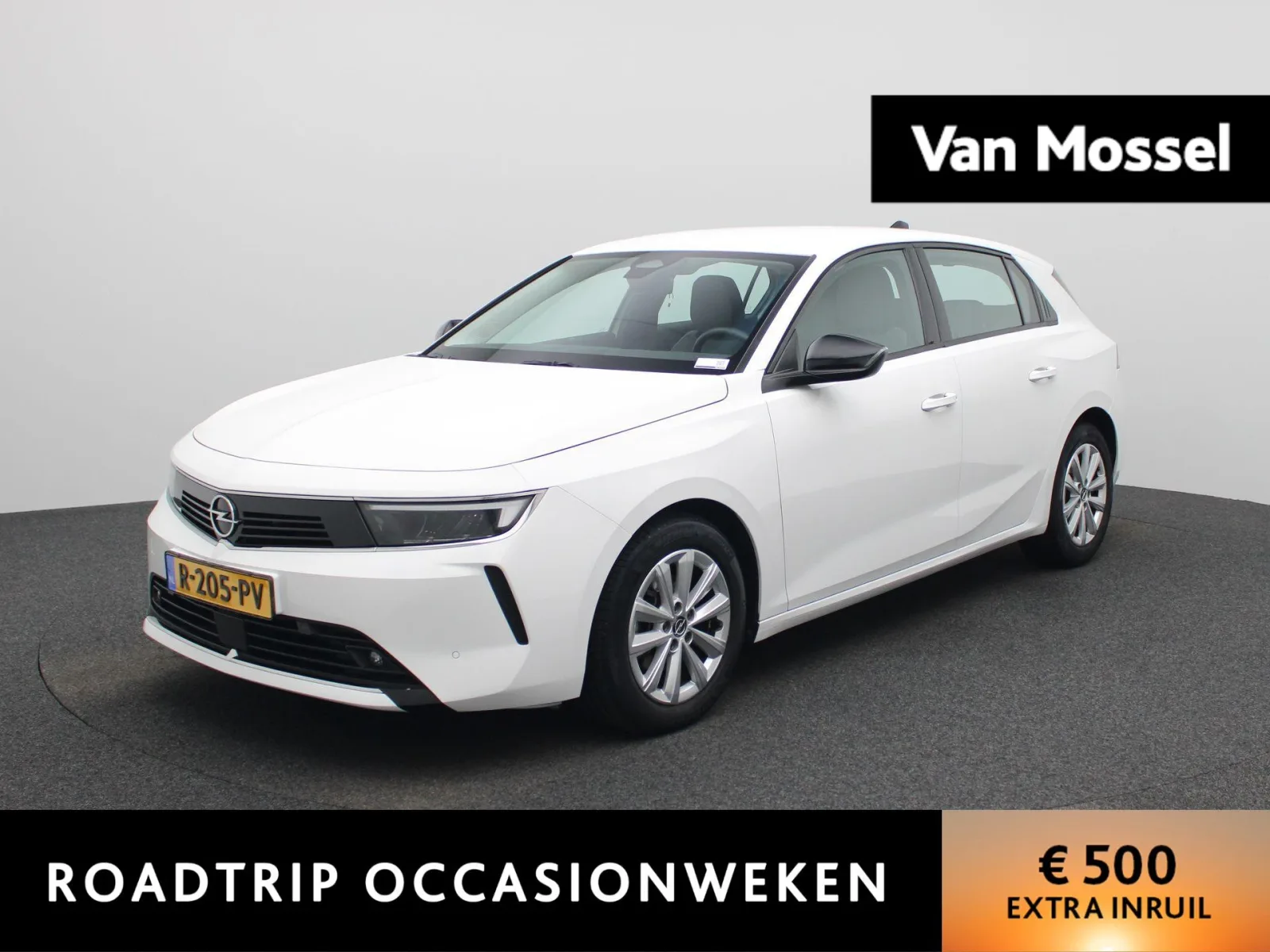Opel Astra (2022) — foto 1