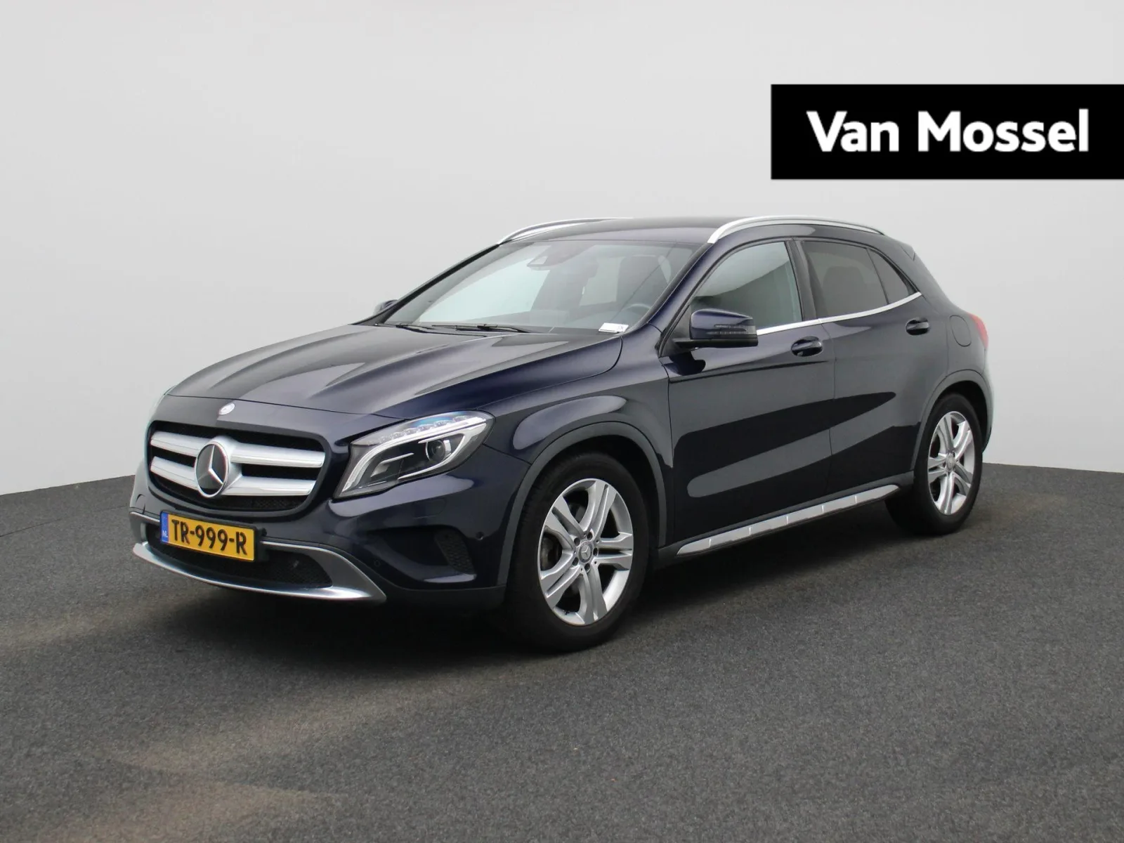 Mercedes-Benz GLA-Klasse (2017) — foto 1